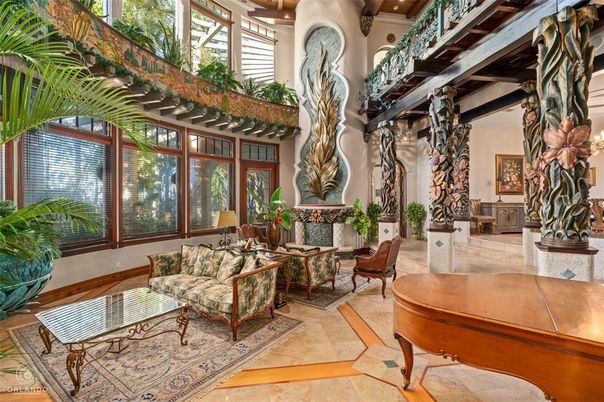 Interior, Living room, Piano