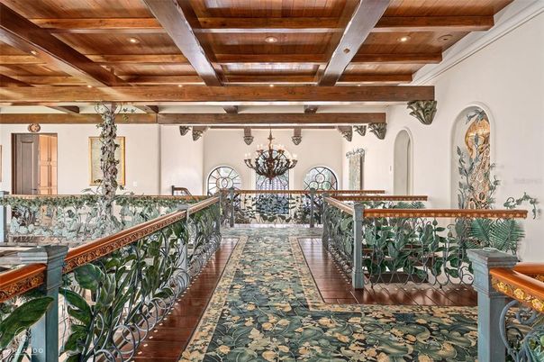 Chandelier, Interior, Recessed Lighting, Wooden Beams, Wooden Ceilings, Wood Texture Flooring