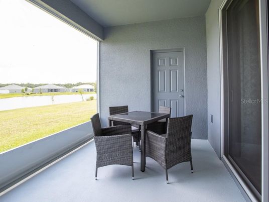 Dining room, Interior