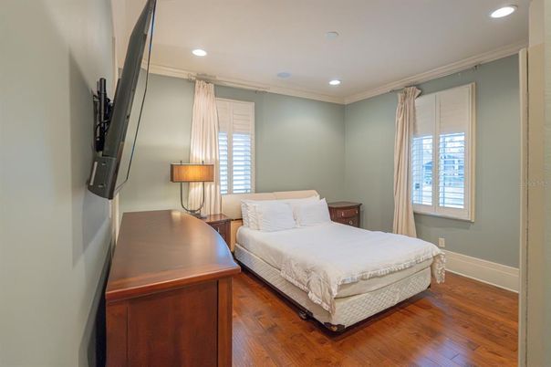 Bedroom, Interior, Recessed Lighting, Wood Texture Flooring