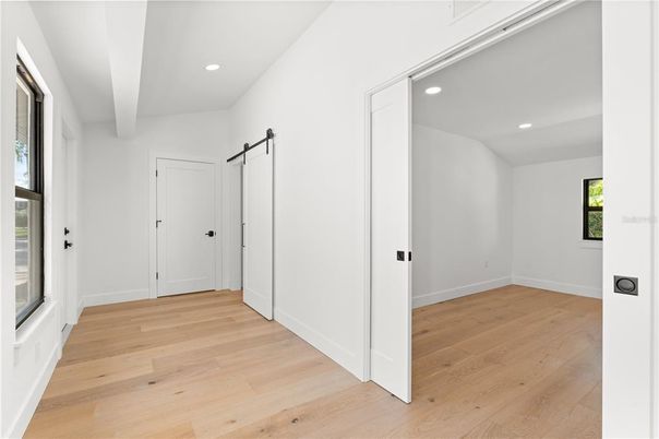 Empty room, Interior, Recessed Lighting, Wood Texture Flooring