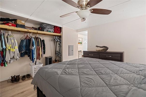 Bedroom, Interior, Walk-in Closets, Wood Texture Flooring