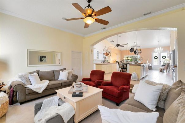 Chandelier, Dining room, Interior, Kitchen, Living room, Pendant Lights