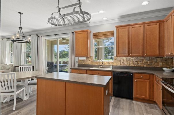 Chandelier, Dining room, Interior, Kitchen, Pendant Lights, Recessed Lighting, Wood Texture Flooring