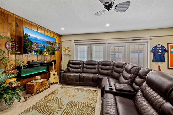 Home Theatre Room, Interior, Living room, Recessed Lighting, Theatre Room, Wooden Walls