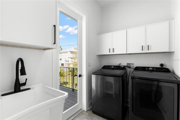 Interior, Washer