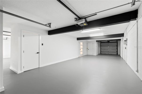 Garage, Interior