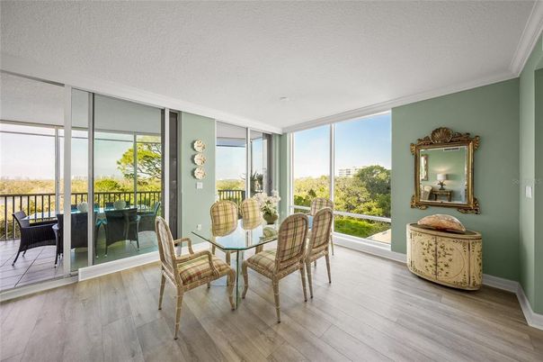 Dining room, Interior, Wood Texture Flooring