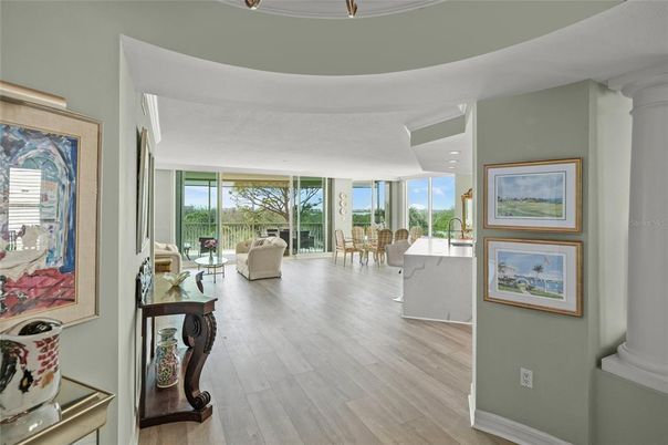 Dining room, Interior, Living room, Recessed Lighting, Wood Texture Flooring