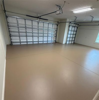 Garage, Interior