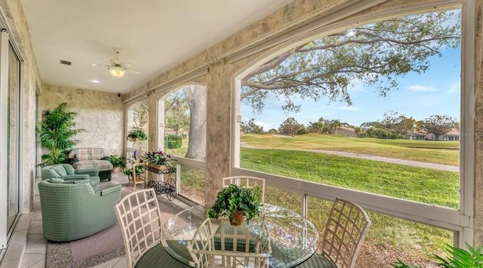 Dining room, Interior, Recessed Lighting, Sun Room