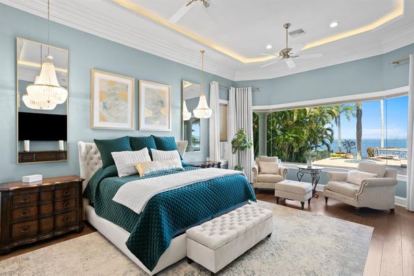 Bedroom, Interior, Pendant Lights, Recessed Lighting, Water, Wood Texture Flooring