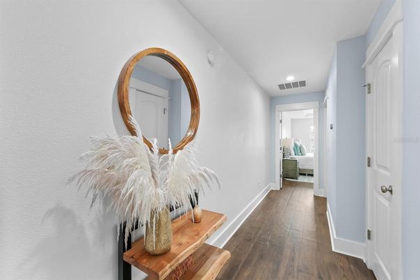 Interior, Recessed Lighting, Wood Texture Flooring