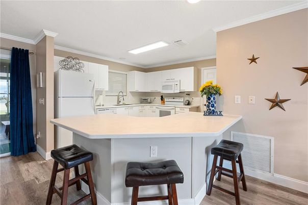Interior, Kitchen, Recessed Lighting, Wood Texture Flooring