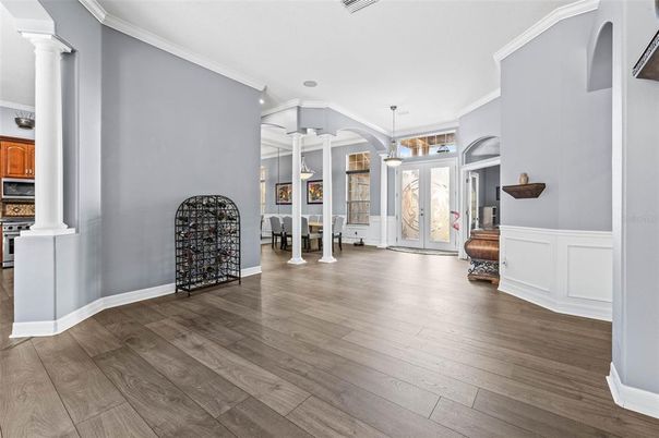 Interior, Pendant Lights, Wood Texture Flooring