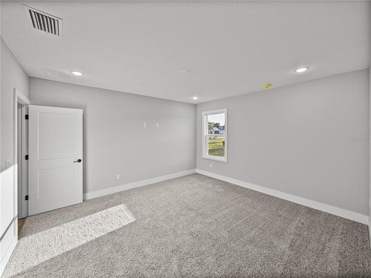 Empty room, Interior, Recessed Lighting