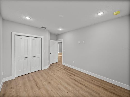 Empty room, Interior, Recessed Lighting, Wood Texture Flooring