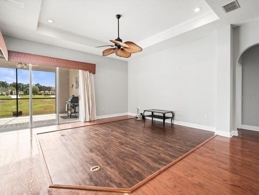 Interior, Recessed Lighting, Wood Texture Flooring