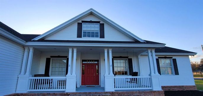 Exterior, Facade, American Craftsman