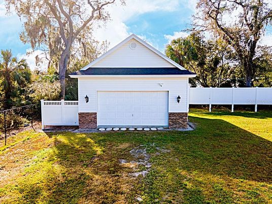 Backyard, Detached Garage, Exterior