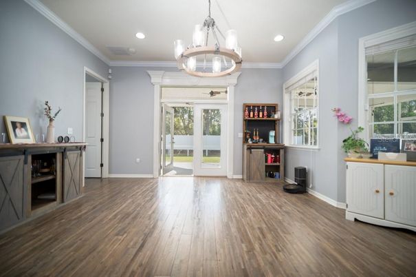 Interior, Pendant Lights, Recessed Lighting, Wood Texture Flooring