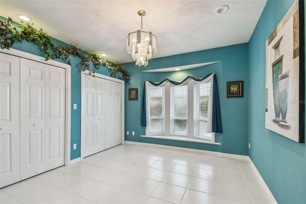 Chandelier, Empty room, Interior, Recessed Lighting