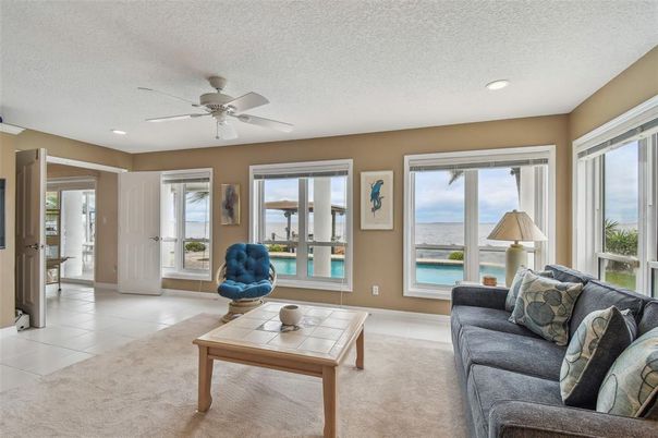 Interior, Living room, Recessed Lighting, Water