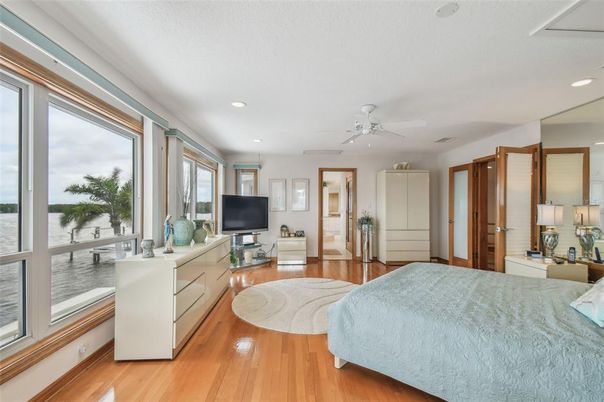 Bedroom, Interior, Recessed Lighting, Water, Wood Texture Flooring