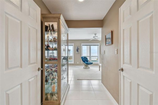 Interior, Recessed Lighting