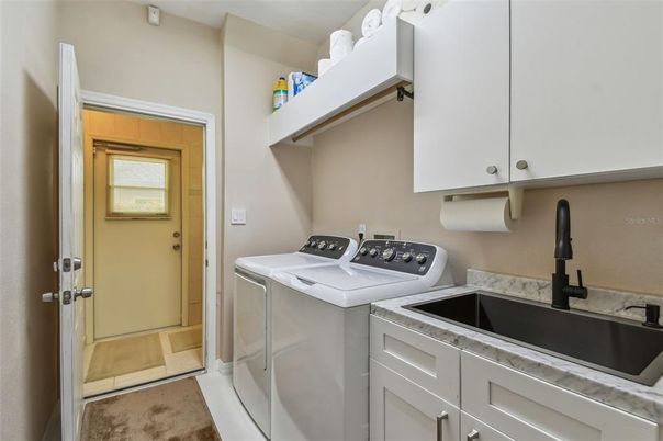 Interior, Washer