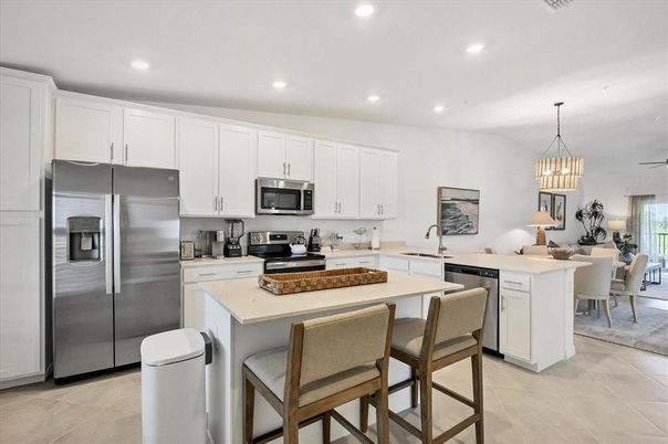 Dining room, Interior, Kitchen, Pendant Lights, Recessed Lighting, Stainless Steel Appliances