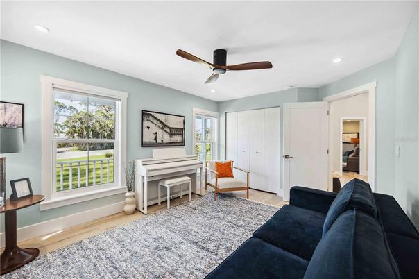 Interior, Piano, Recessed Lighting, Wood Texture Flooring