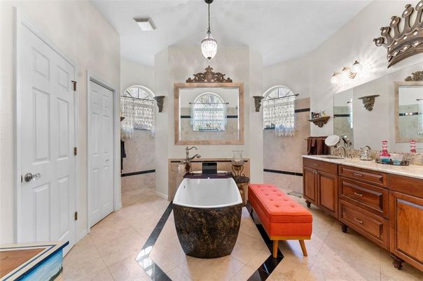 Bathroom, Interior, Pendant Lights