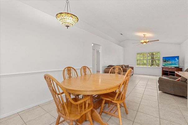 Dining room, Interior, Pendant Lights