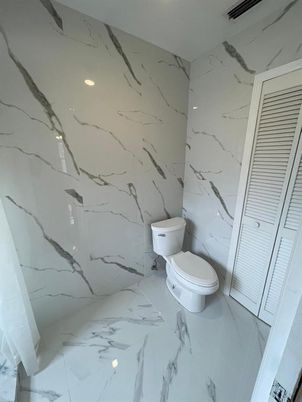 Bathroom, Interior, Marble, Marble Walls, Recessed Lighting