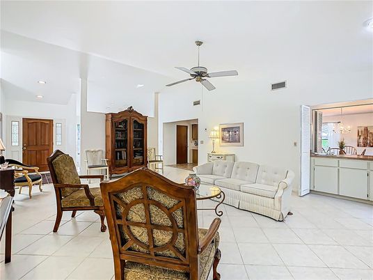 Dining room, Interior, Living room, Recessed Lighting