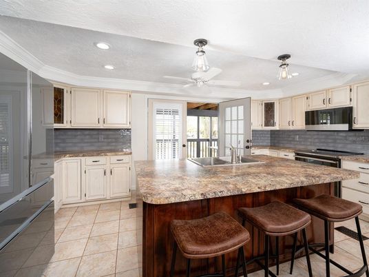 Interior, Kitchen, Recessed Lighting