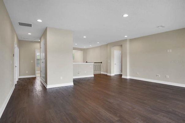 Empty room, Interior, Recessed Lighting, Wood Texture Flooring
