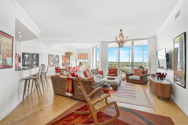 Chandelier, Dining room, Interior, Living room, Pendant Lights, Recessed Lighting, Wood Texture Flooring