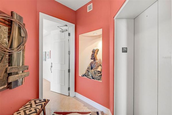 Elevator, Interior