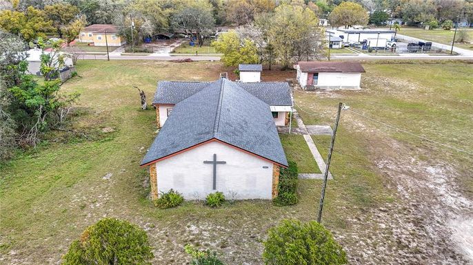 Exterior, Drone
