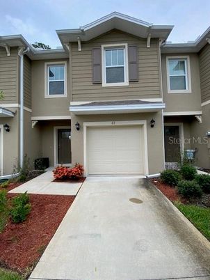 Attached, Exterior, Facade, Rowhouse