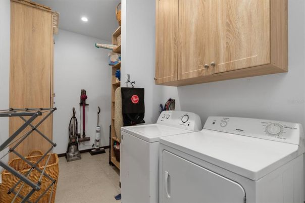 Interior, Recessed Lighting, Washer