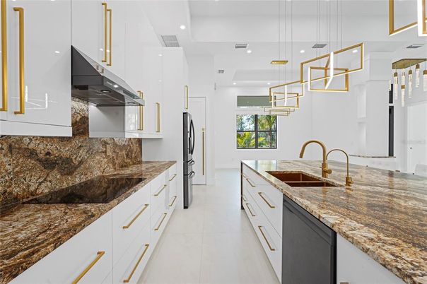 Interior, Kitchen, Pendant Lights, Recessed Lighting