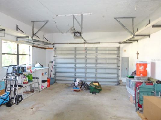Garage, Interior