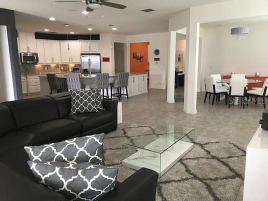 Dining room, Interior, Kitchen, Living room, Pendant Lights, Recessed Lighting, Stainless Steel Appliances