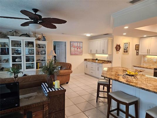 Interior, Kitchen, Living room, Recessed Lighting