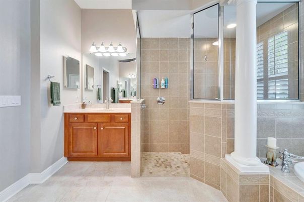 Bathroom, Glass Shower, Interior