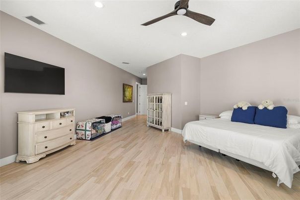 Bedroom, Interior, Recessed Lighting, Wood Texture Flooring
