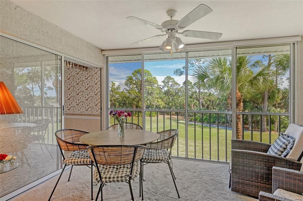 Dining room, Interior, Sun Room